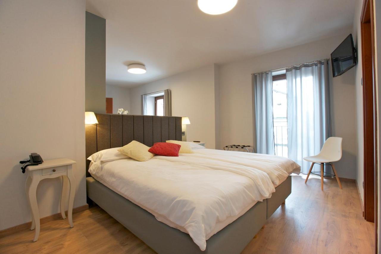 Hotel Milano & Apartments Miazzina Exterior photo